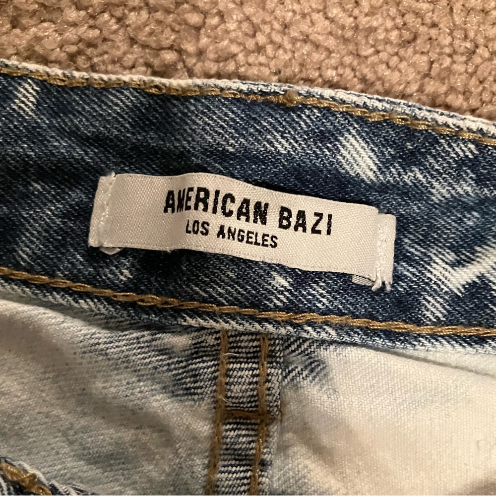 White Acid Wash Denim Shorts - Picture 3 of 4